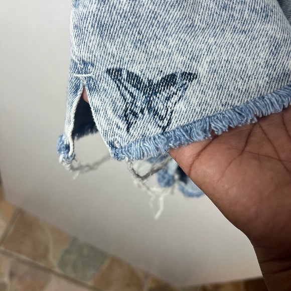 PacSun Distressed Light Blue Jean Shorts A0360 - Picture 6 of 6